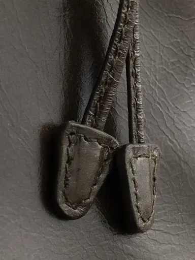Prada Women's Leather Pouch - Olive Green | Thumbnail 4