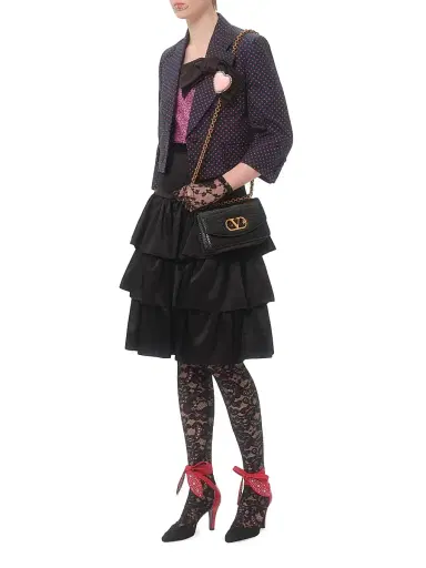 Valentino Garavani Women's Vain Shoulder Bag in Crocodile Leather - Black | Thumbnail 8 Valentino Garavani Women's Vain Shoulder Bag in Crocodile Leather - Black | Thumbnail 8