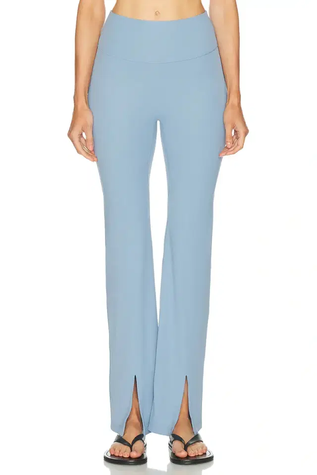 Nike Zenvy High Rise Flare Yoga Pant