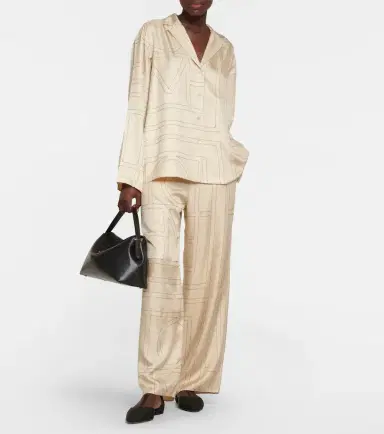 TOTEME Logo wide-leg silk pants | Thumbnail 4 TOTEME Logo wide-leg silk pants | Thumbnail 4