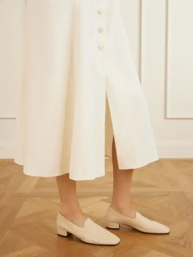 Herbert Levine Soft Touch 35 Leather Loafers | Thumbnail 2 Herbert Levine Soft Touch 35 Leather Loafers | Thumbnail 2