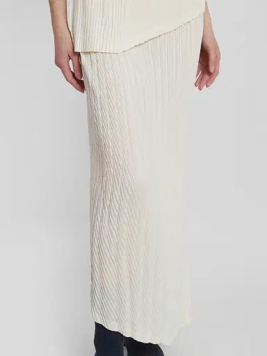 Issey Miyake Women's Unfurling Pleats Maxi Skirt | Thumbnail 5 Issey Miyake Women's Unfurling Pleats Maxi Skirt | Thumbnail 5