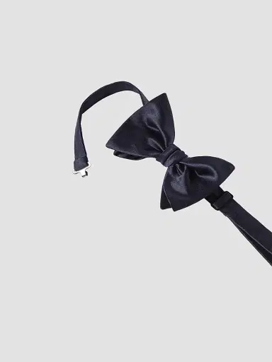 Brunello Cucinelli Men's Cotton and Silk Satin Bow Tie | Thumbnail 2