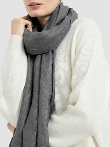 Brunello Cucinelli Women's Cashmere and Silk Scarf | Thumbnail 2 Brunello Cucinelli Women's Cashmere and Silk Scarf | Thumbnail 2