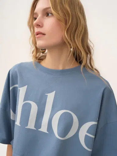 Chloé Cropped boxy logo T-shirt in cotton jersey | Thumbnail 6