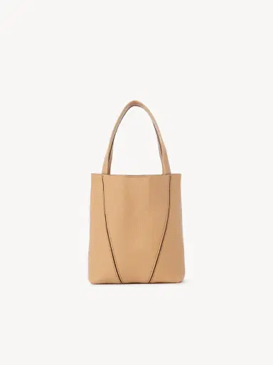 Chloé Small Chloé Spin tote bag in grained leather | Thumbnail 5 Chloé Small Chloé Spin tote bag in grained leather | Thumbnail 5