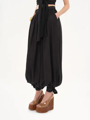 Chloé Fluid pleated pants in silk charmeuse | Thumbnail 4