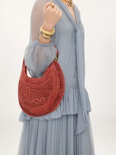 Chloé Summer Banana hobo bag in raffia | Thumbnail 3
