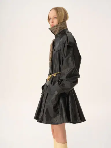 Chloé Double-breasted short riding coat in coated linen | Thumbnail 5