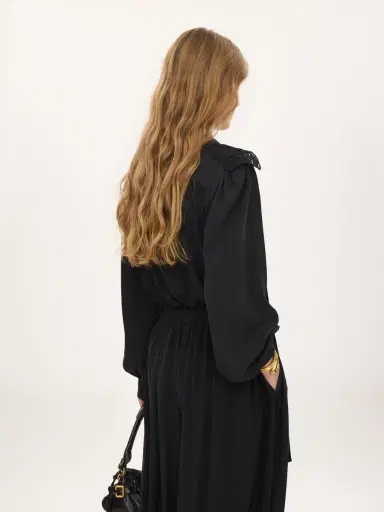 Chloé Gathered scarf-tie blouse in crêpe de chine & lace | Thumbnail 5