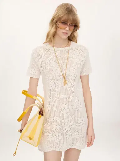 Chloé Short-sleeve fitted mini dress in a cotton knit | Thumbnail 4