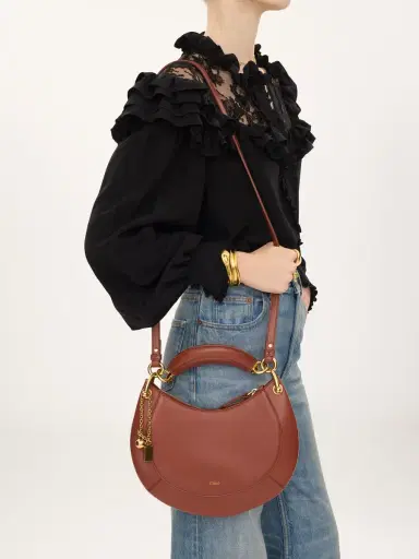 Chloé Small Chloé Banana zipped hobo in soft leather | Thumbnail 3