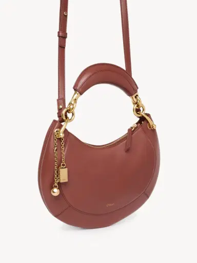 Chloé Small Chloé Banana zipped hobo in soft leather | Thumbnail 4