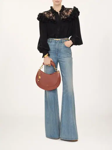 Chloé Small Chloé Banana zipped hobo in soft leather | Thumbnail 8