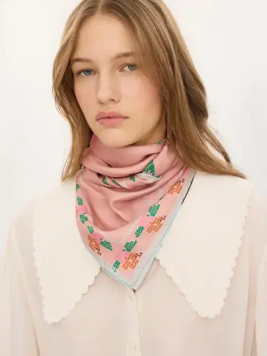Chloé The Chloé Parrot square scarf in silk twill | Thumbnail 3 Chloé The Chloé Parrot square scarf in silk twill | Thumbnail 3