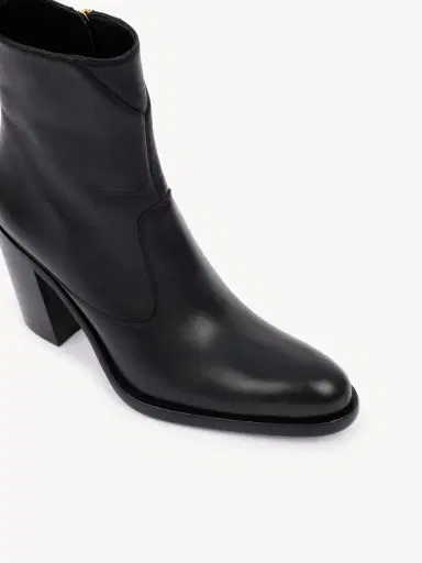 Chloé Phoenix heeled ankle boot | Thumbnail 6 Chloé Phoenix heeled ankle boot | Thumbnail 6