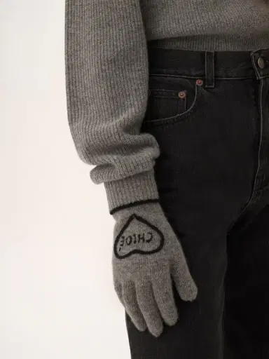 Chloé The Chloé Encoeur gloves in wool & cashmere | Thumbnail 3