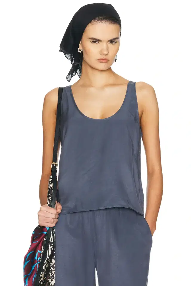 LESET Kim Scoop Tank Top