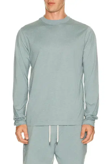 Vuori Ponto Performance Long Sleeve Tee | Thumbnail 1 Vuori Ponto Performance Long Sleeve Tee | Thumbnail 1