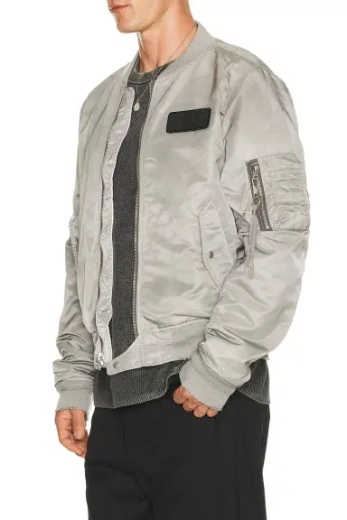 XLIM Ep.9 03 X Alpha Industries Ma-1 Bomber | Thumbnail 3