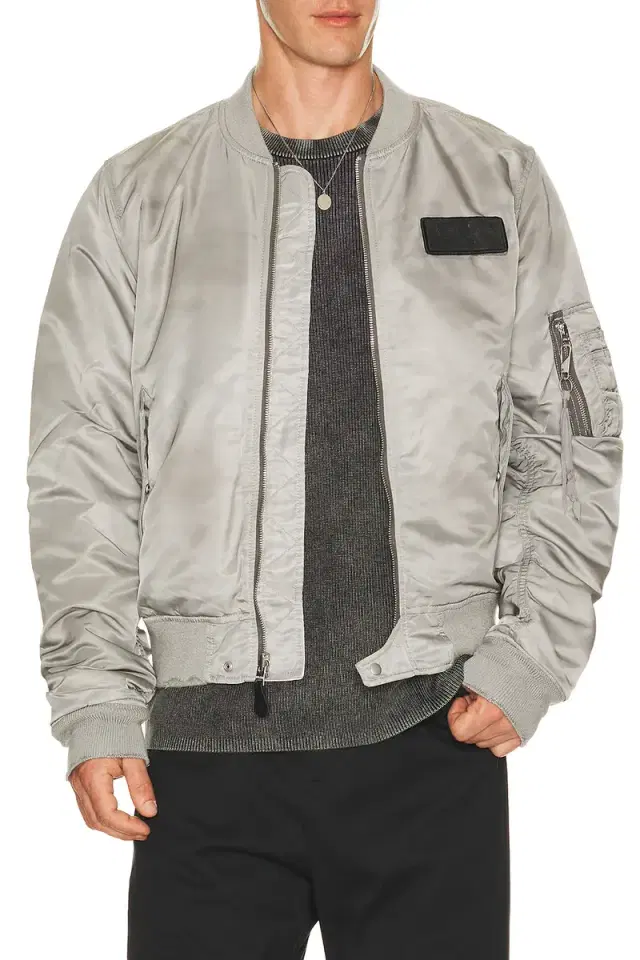 XLIM Ep.9 03 X Alpha Industries Ma-1 Bomber