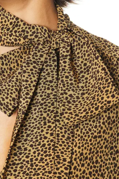 Valentino Crepe De Chine Shirt | Thumbnail 5 Valentino Crepe De Chine Shirt | Thumbnail 5