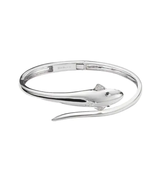 Yvonne Leon Yvonne Léon Requin 9kt white gold bangle with diamonds