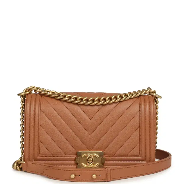 Chanel Pre-owned Chanel Medium Chevron Boy Bag Brown Caviar Antique Gold Hardware