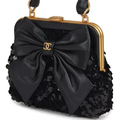 Chanel Pre-owned Chanel Mini Clutch with Bow Crossbody Bag Black Shiny Lambskin, Sequin Antique Gold Hardware | Thumbnail 5