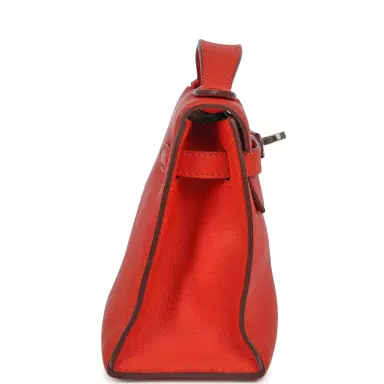 HERMÈS Pre-owned Hermes Kelly Pochette Capucine Swift Palladium Hardware | Thumbnail 3 HERMÈS Pre-owned Hermes Kelly Pochette Capucine Swift Palladium Hardware | Thumbnail 3