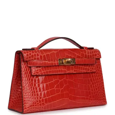 HERMÈS Pre-owned Hermes Kelly Pochette Rouge De Coeur Shiny Alligator Gold Hardware | Thumbnail 2 HERMÈS Pre-owned Hermes Kelly Pochette Rouge De Coeur Shiny Alligator Gold Hardware | Thumbnail 2