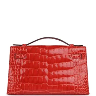 HERMÈS Pre-owned Hermes Kelly Pochette Rouge De Coeur Shiny Alligator Gold Hardware | Thumbnail 4 HERMÈS Pre-owned Hermes Kelly Pochette Rouge De Coeur Shiny Alligator Gold Hardware | Thumbnail 4
