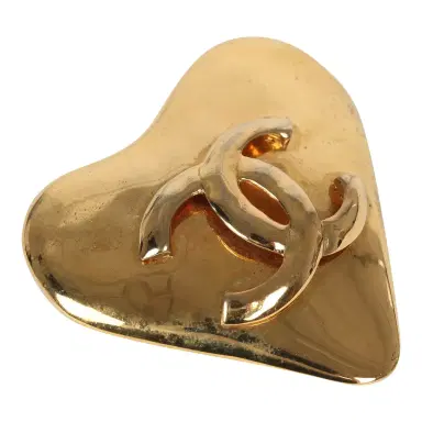 Chanel Vintage Chanel CC Heart Brooch Gold Plated Hardware | Thumbnail 2 Chanel Vintage Chanel CC Heart Brooch Gold Plated Hardware | Thumbnail 2