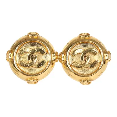 Chanel Vintage Chanel Small Round Border CC Clip On Earrings Gold Plated Hardware | Thumbnail 1 Chanel Vintage Chanel Small Round Border CC Clip On Earrings Gold Plated Hardware | Thumbnail 1