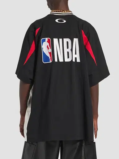 Balenciaga Men's x NBA Collaboration Oversized T-Shirt - Black | Thumbnail 4 Balenciaga Men's x NBA Collaboration Oversized T-Shirt - Black | Thumbnail 4