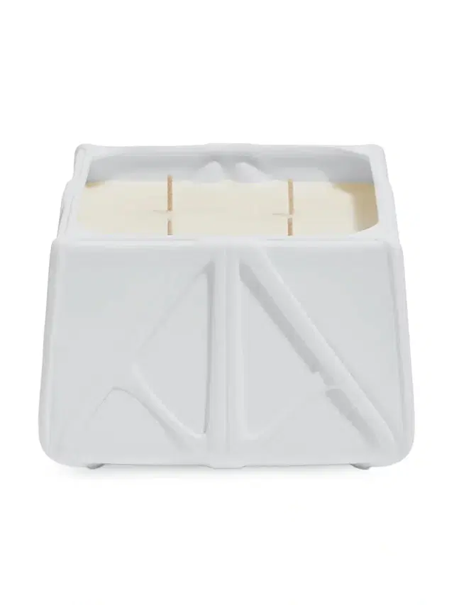 Zaha Hadid Design Prime Scented Candle - White