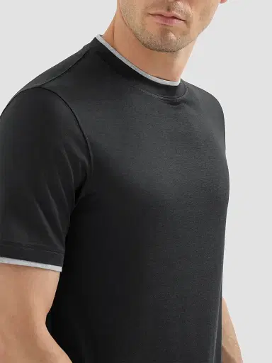 Brunello Cucinelli Men's Silk and Cotton Lightweight Jersey Crew-Neck T Shirt - Black | Thumbnail 6 Brunello Cucinelli Men's Silk and Cotton Lightweight Jersey Crew-Neck T Shirt - Black | Thumbnail 6