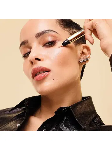 Yves Saint Laurent Women's Touche Eclat All-Over Radiant Touch Concealer | Thumbnail 4 Yves Saint Laurent Women's Touche Eclat All-Over Radiant Touch Concealer | Thumbnail 4