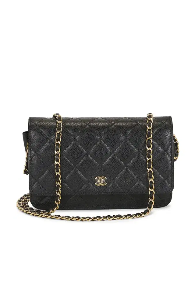 Chanel Caviar Classic Wallet On Chain