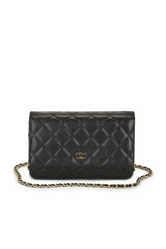 Chanel Caviar Classic Wallet On Chain
