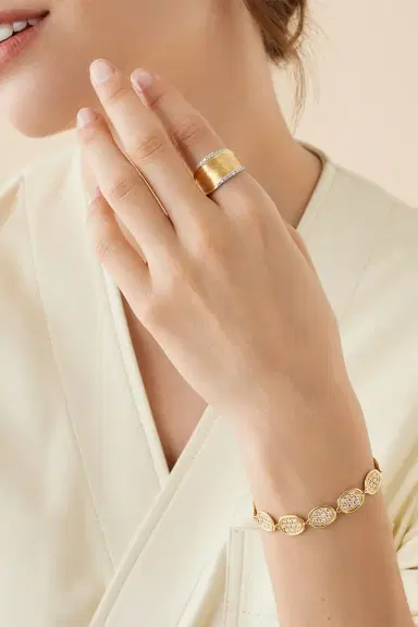 MARCO BICEGO Diamond Lunaria Border Band Ring | Thumbnail 2 MARCO BICEGO Diamond Lunaria Border Band Ring | Thumbnail 2