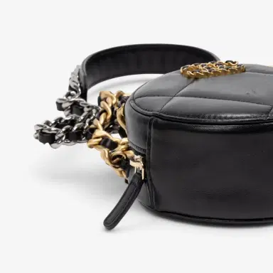 Chanel Chanel Black Large Quilted Lambskin 19 Round Chain Small Clutch Bag by The Solist | Thumbnail 7 Chanel Chanel Black Large Quilted Lambskin 19 Round Chain Small Clutch Bag by The Solist | Thumbnail 7