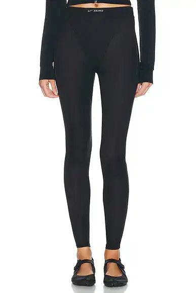 NikeSKIMS Weightless V-Panel Tight