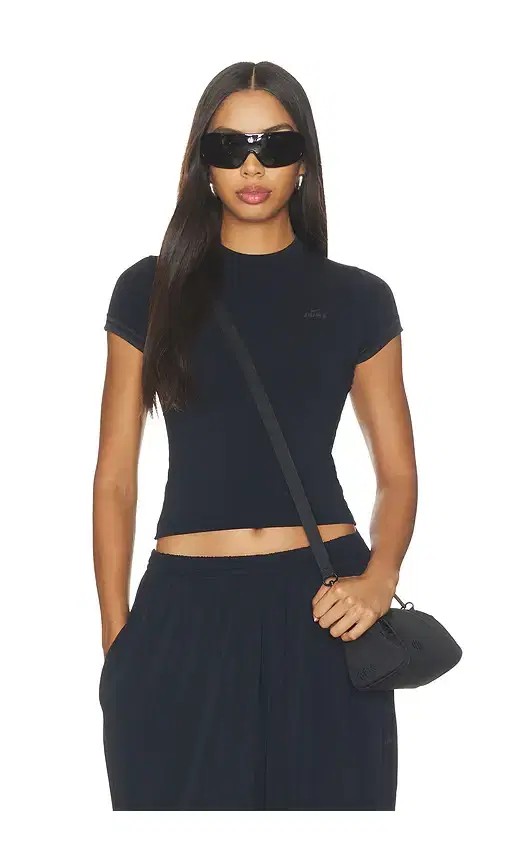 NikeSKIMS Stretch Knit Crop Crew