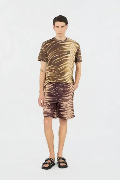 Roberto Cavalli Natural Barb Print T-Shirt | Thumbnail 6