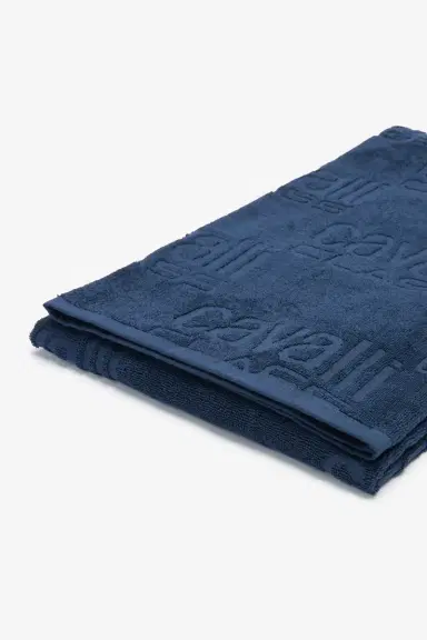 Roberto Cavalli Beach towel with all-over Cavalli Class logo | Thumbnail 4