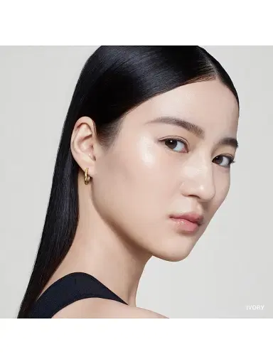 BOBBI BROWN Women's Intensive Serum Foundation SPF 40/30 - Ivory | Thumbnail 3