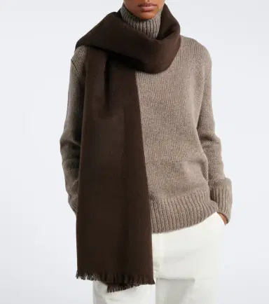 The Row Ingo cashmere scarf | Thumbnail 5