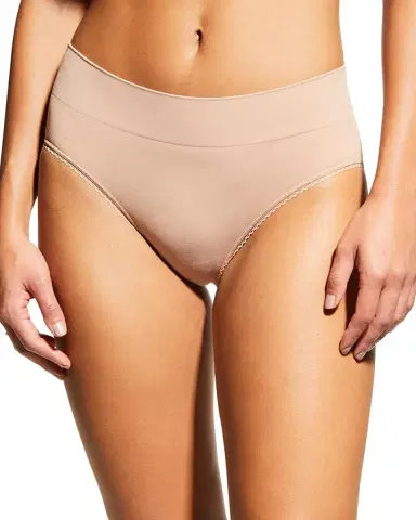 Wacoal Feeling Flexible Hi-Cut Briefs | Thumbnail 2