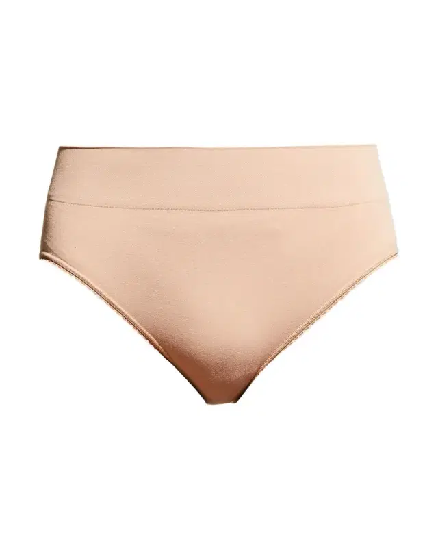 Wacoal Feeling Flexible Hi-Cut Briefs